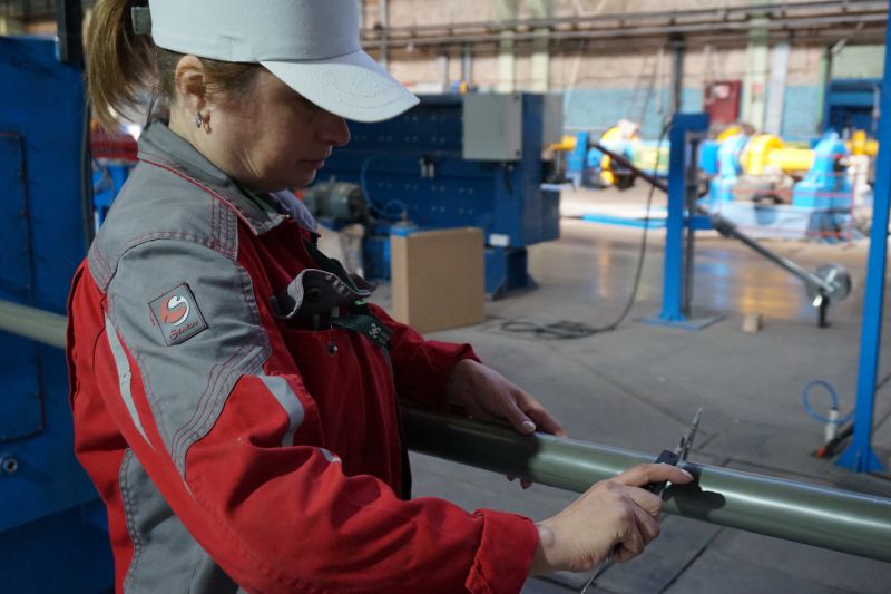 Проверка качества всех элементов кабеля на каждом этапе производства в собственной лаборатории Кабельного Завода «ЭКСПЕРТ-КАБЕЛЬ»